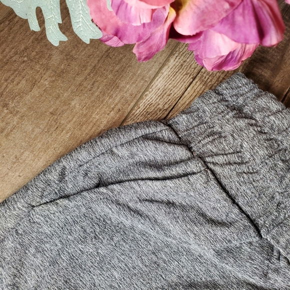 Activ8 Women's Gray Sweatshort Workout Shorts with Drawstring Size Medium NWOT - Picture 5 of 12